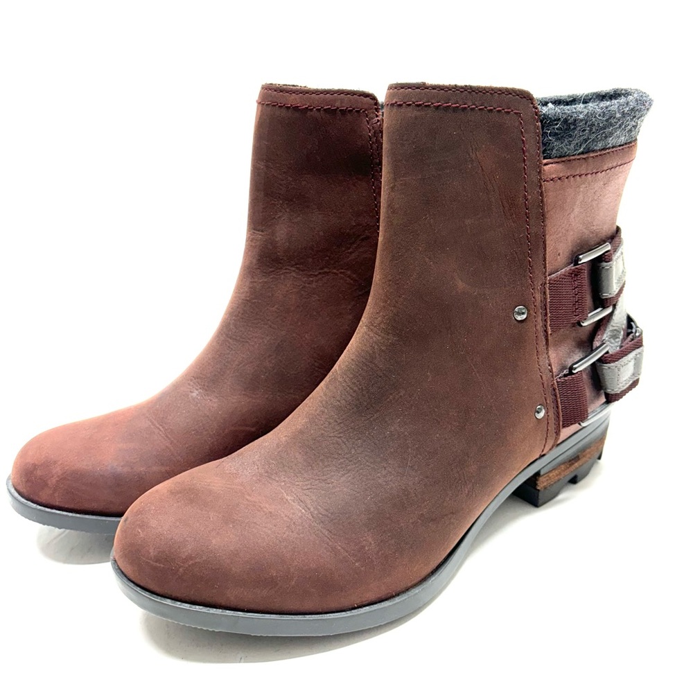Sorel Brown Leather Ankle Boots with Metallic Accent & Felt Cuff - Picture 15 of 16